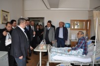 Kaymakam Şahin Ve Başkan Altun'dan Hasta Ziyareti