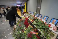 Kiev'de İran'daki Uçak Kazasında Hayatını Kaybedenler Anıldı
