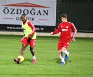 RıZA ÇALıMBAY - Sivasspor'un Antalya Kampı Devam Ediyor