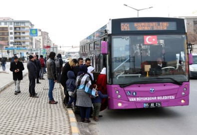 Van Büyükşehir'den Toplu Taşıma Denetimi