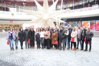 ÇALIŞAN GAZETECİLER GÜNÜ - 41 Burda AVM Gazetecileri Ağırladı