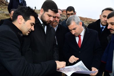 Başkan Çınar, Yol Güzergahlarını İnceledi