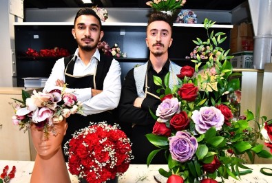 Çiçekçilik Kursunun Ünü İzmir Sınırlarını Aştı