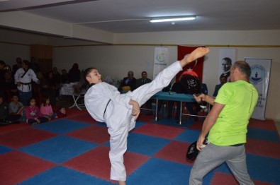 Çifteler'de Taekwondo Ve Kick Boksta Kuşak Terfi Sınavı