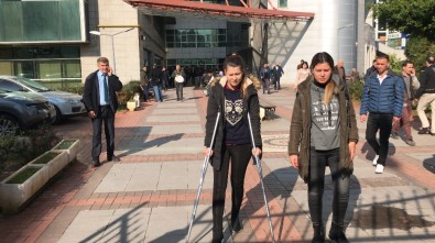 Eski Eşinin Saldırısından Kurtulan Kadının Feryadı Açıklaması 'Özgecan, Emine Gibi Ölmek İstemiyorum'