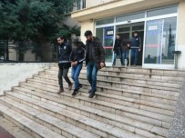 KAPKAÇ - Kapkaç Şüphelisi 2 Şahıs Tutuklandı