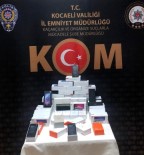 Kocaeli'de Kaçak Cep Telefonu Operasyonu Açıklaması 1 Gözaltı