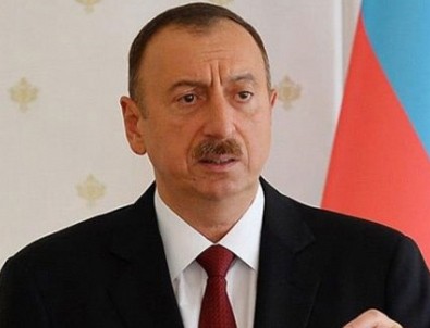 Cumhurbaşkanı Aliyev'den bomba iddia: Rusya Ermenistan'ı ücretsiz silahlandırıyor