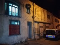 İzmir'de Hırsızların Girdiği Depo Sahte İçki İmalathanesi Çıktı
