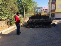 Karlıova'da  Üstyapı Çalışmaları Sürüyor Haberi