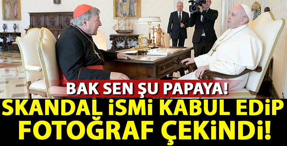 Papa skandal isimle fotoğraf çekindi!