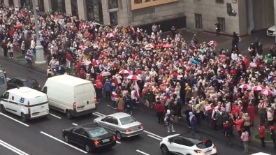 Belarus Muhalefet Lideri Tikhanovskaya'dan Lukaşenko'ya Açıklaması '25 Ekim'e Kadar Görevini Bırak'