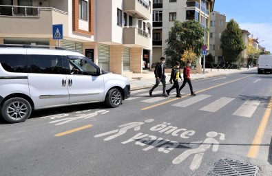 Büyükşehir'in 'Güvenli Yollar' Çalışması Sürüyor
