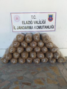 Elazığ'da 150 Kilogram Kaçak Tütün Elegeçirildi