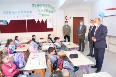 Müdür Başyiğit Açıklaması '5 Günlük Yüz Yüze Eğitime Geçmek Hepimizin Temennisi'