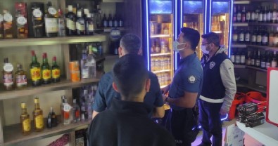 Muratlı'da Polis Ekiplerinden Alkollü Ürün Denetimi