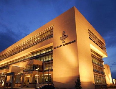 Vatan hainlerine sığınak, terör örgütlerine kalkan! İşte AYM'nin kirli sicili