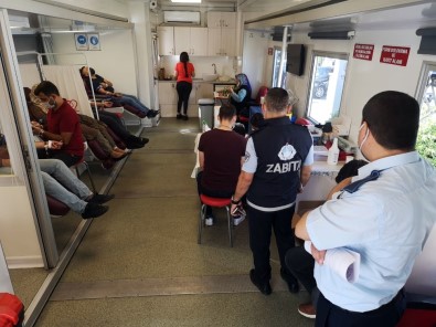 Bağcılar Belediyesi'nden Kızılay'a Destek