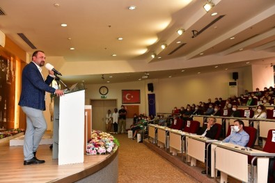 Başkan Gümrükçü'den Belediye Personeline 500 Gün Sunumu