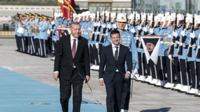 Ukrayna Devlet Başkanı Zelenskiy: Bölgede Türkiye olmadan hiçbir şey olmaz