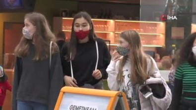 Avusturya'da Covid-19 Vakaları Artmaya Devam Ediyor