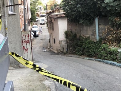 Beyoğlu'nda İnşaat İşçilerinin Kavgasında Kan Aktı Açıklaması 1 Ölü