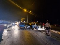 Sakarya'da İki Otomobil Çarpıştı Açıklaması 2 Yaralı