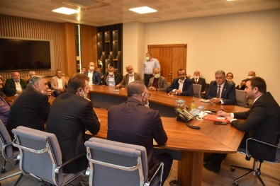 Başkan Özlü Muhtarlarla Buluştu