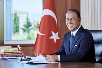 Bin 502 Kişi Uluslararası Eğitim Sertifikası Aldı