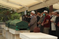Kazada Ölen Baba Ve Oğlu Son Yolculuğuna Uğurlandı