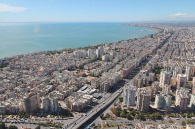 Mersin'de Eylül Ayında 3 Bin 735 Konut Satıldı