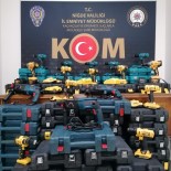 Kamyonette Kaçak Matkaplar Ele Geçirildi