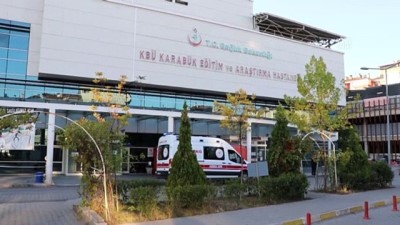 Karabük'teki Bıçaklı Kavgada 3 Kişi Yaralandı
