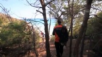 Mersin'de Deniz Kenarındaki Kayalıklarda Mahsur Kalan 4 Kişi Kurtarıldı Haberi