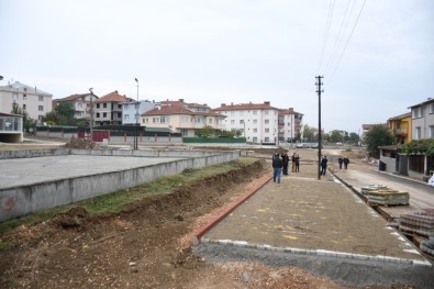 Akhisar'da Naim Süleymanoğlu Parkı Yükseliyor