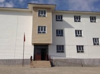 Tatvan'da Bir Köy Okulu Daha Karantinaya Alındı