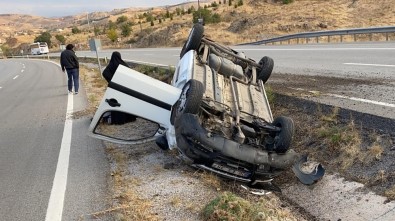 Kırıkkale'de Trafik Kazası Açıklaması 2 Yaralı