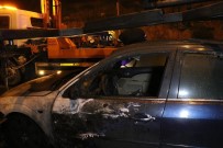 Seyir Halindeki Otomobil Alev Alev Yandı