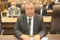 Memur Olarak Girdiği Belediyeye Başkan Oldu