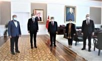Sağlık Bakanı Koca'ya Bilgi Verdiler