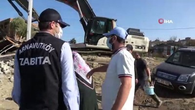 Arnavutköy'deki 5 Kaçak Yapı Yıkıldı