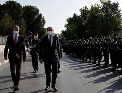 Ersin Tatar görevi devraldı!