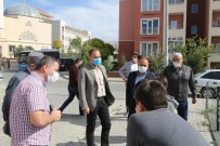 Niğde Belediye Başkanı Özdemir, Cuma Çıkışında Vatandaşların Sorunlarını Dinledi