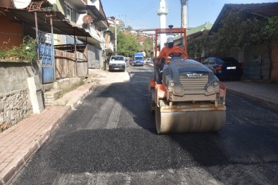 İzmit Serdar Mahallesi Yolları Yenileniyor
