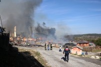 AHMET ÜMIT - Bolu'da korkutan yangın: 12 ev küle döndü!