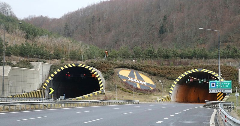 Kritik geçiş noktası ulaşıma kapandı!