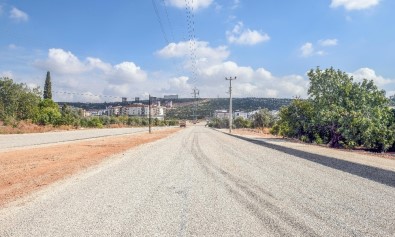 Şehir Hastanesi İçin 35 Metre Genişliğinde Cadde