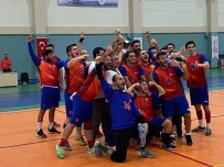 ALKÜ Spor Kulübü Hentbol Takımı 2. Lige Yükseldi.
