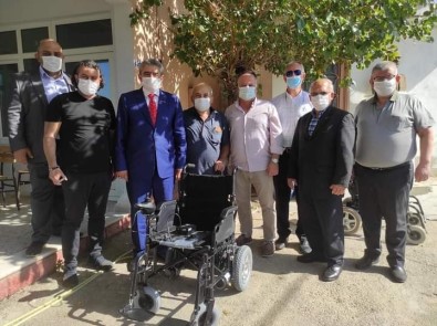 MHP Aydın'dan Tekerlekli Sandalye Desteği