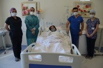 Anne Karnındaki 5 Aylık Bebek Hayata Tutundu